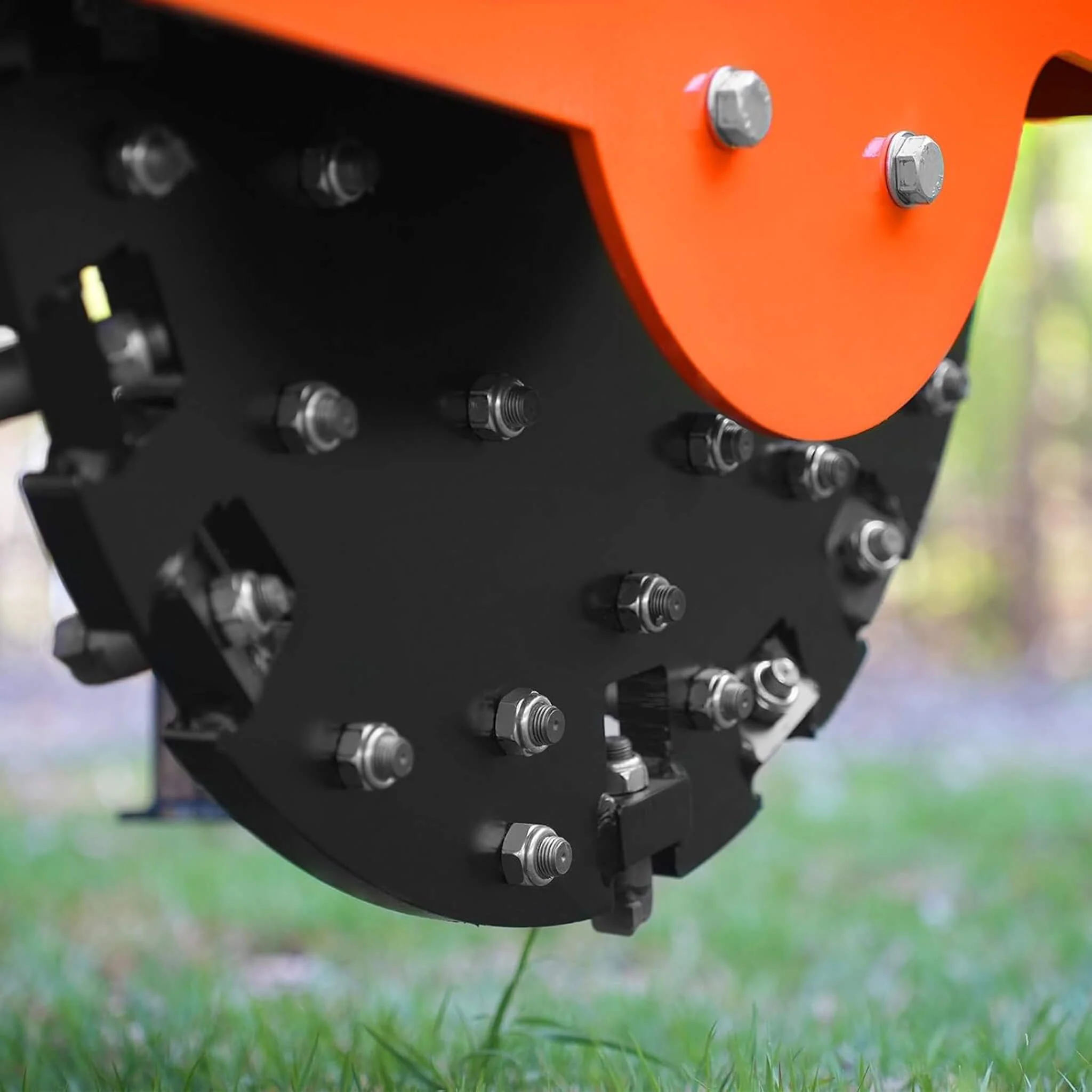 Heavy-Duty 30-Inch 3-Point PTO Stump Grinder For 40-100HP Tractors [PTO Shaft Included] (SAK47092) - Image 6