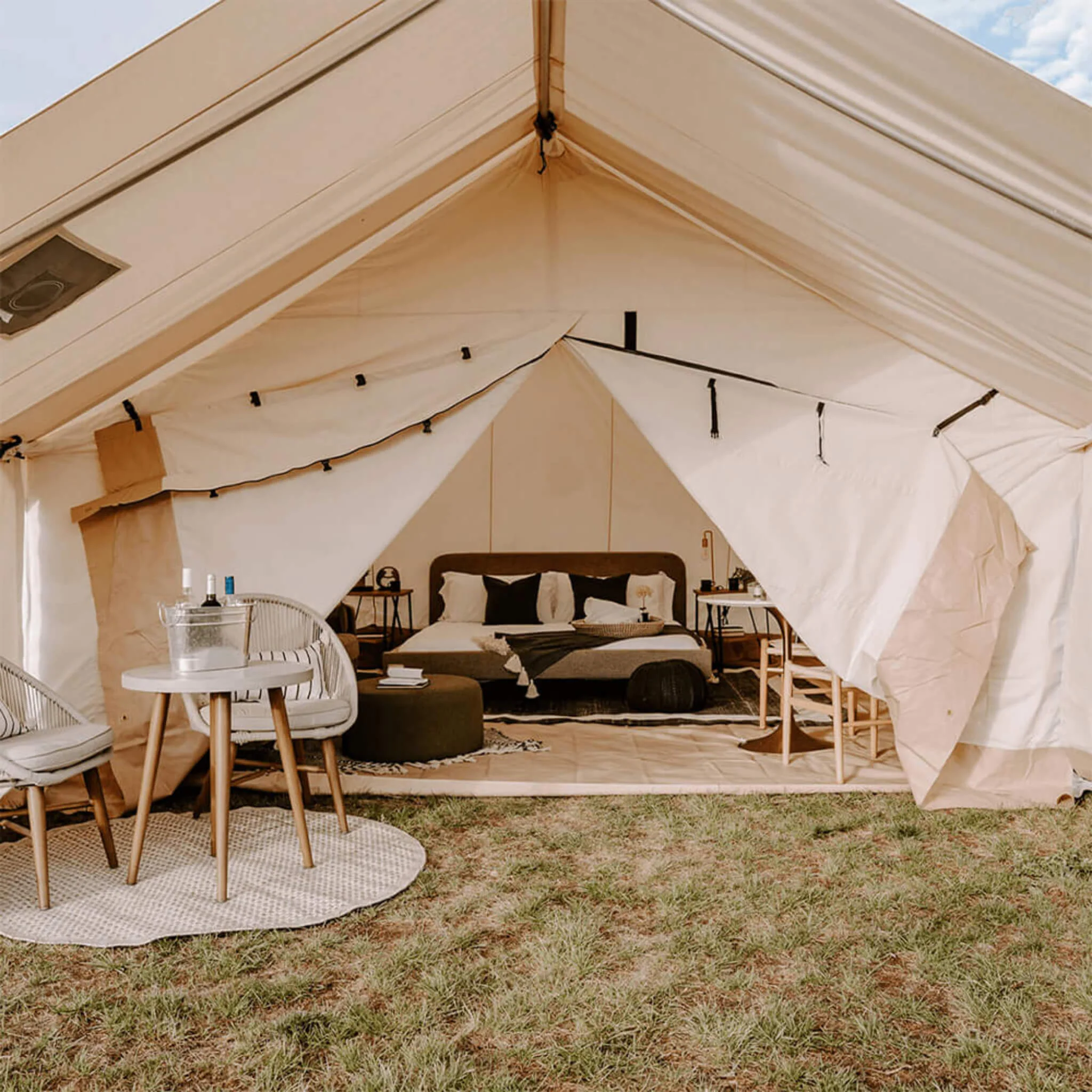 [14X16FT] White Duck Alpha Pro Four Season Wall Tent W/ PVC Floor And Aluminum Frame (SAK51982) - Image 10